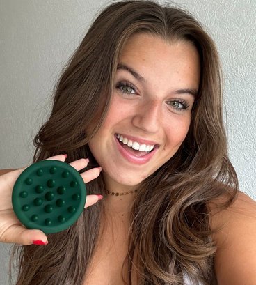 Cadeau : brosse à shampoing HGS pour le massage du cuir chevelu